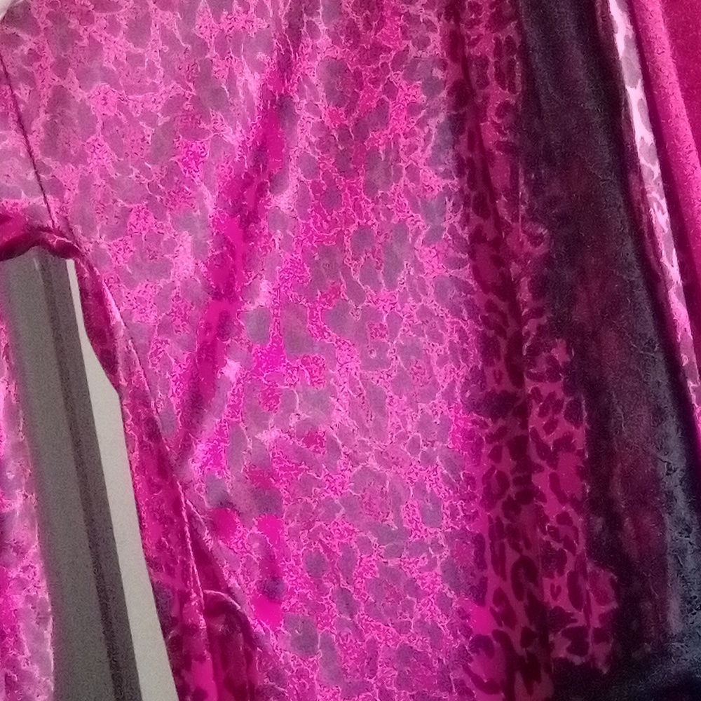 VS silk cheetah print red robe